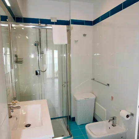 Hotel Klaton 3*