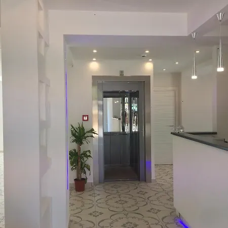 Ξενοδοχείο Klaton 3*