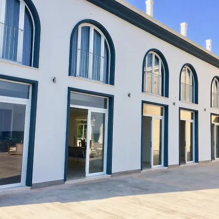 Klaton 3* Φόρμια