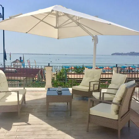 Klaton 3* Φόρμια