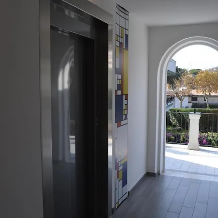 Klaton 3* Φόρμια