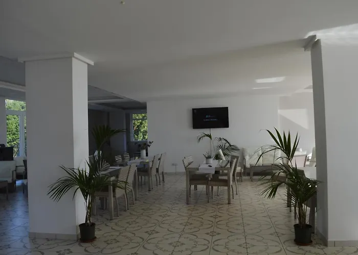 Ξενοδοχείο Klaton 3*